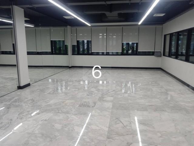 PB5441 ให้เช่า/เซ้ง อาคารสำนักงาน 4 ชั้น เนื้อที่ 1 ไร่กว่า ซอยรามคำแหง39 ใกล้รถไฟฟ้า ใกล้เลียบด่วน  8