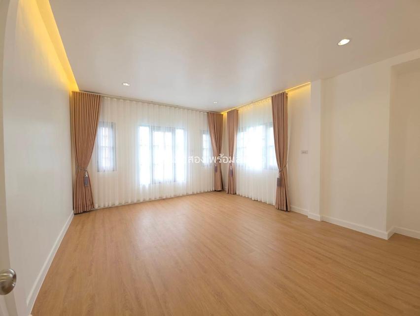 หมู่บ้านเคซี 6 พระยาสุเรนทร์ 45 18