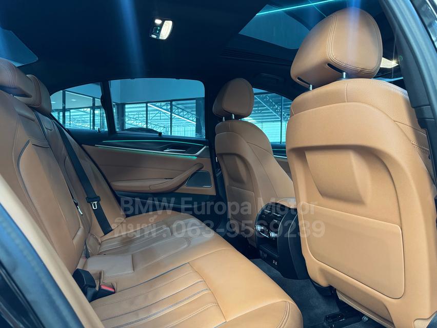 2021 BMW 530e M Sport LCI G30 (รถสวยมือเดียว ปรับสภาพพร้อมส่งมอบ) 5
