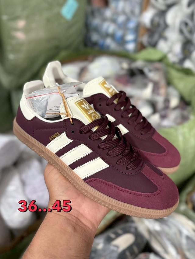 รองเท้า adidastopmirror 2