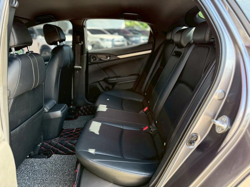 ปี 2017 HONDA CIVIC, FK 1.5 TURBO HATCHBACK 11