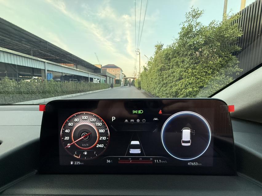 Hyundai Staria Premium Sunroof 2.2D 8AT รูปที่ 19