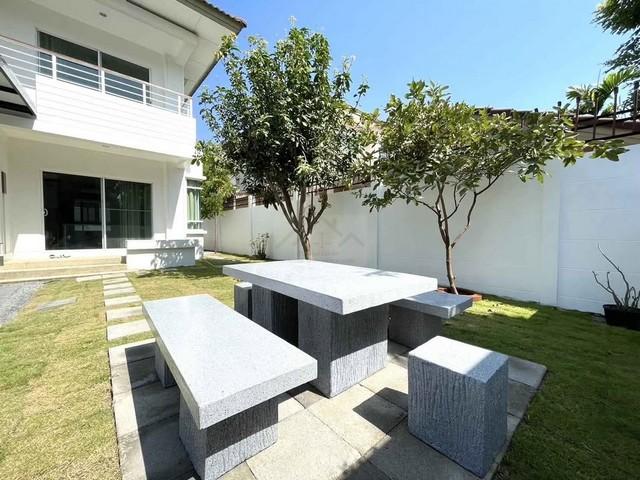 ให้เช่าบ้านเดี่ยว 2 ชั้น หลังมุม 60 ตร.วา 3 ห้องนอน สราญสิริ รามอินทรา2 ใกล้ซาฟารีเวิร์ล 8