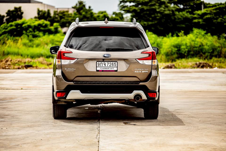 Subaru Forester 2.0S EYESIGHT ปี 2019 สีน้ำตาล มือเดียวป้ายแดง  5