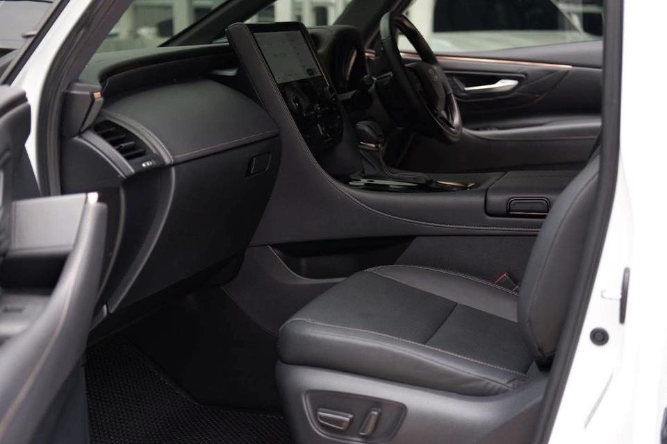 ALPHARD Z 2WD 10