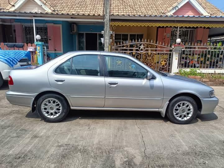 ขาย NISSAN SUNNY 2