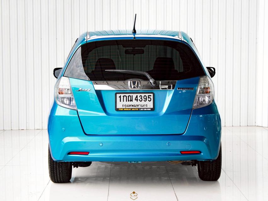 รถ Honda Jazz 8