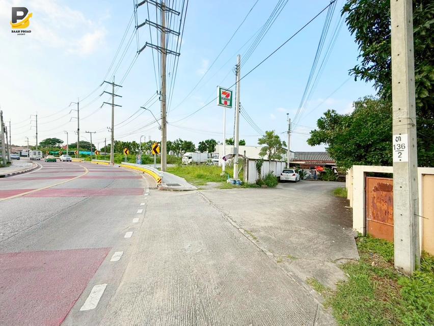 ขายด่วน!! บ้านเดี่ยว 2 ชั้น บางแวก - ถนนพุทธมณฑล สาย 3 เขตบางแค กรุงเทพมหานคร พื้นที่เยอะ 100 ตร.ว.  20