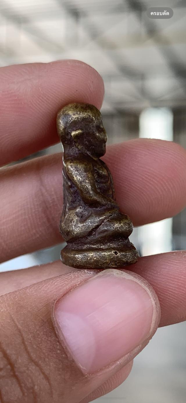 หลวงพ่อเงินไม่รู้พิม รูปที่ 2