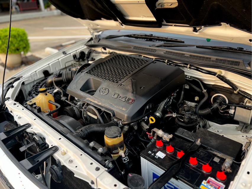 ขาย Toyota Fortuner 3.0D4D ปี14 12