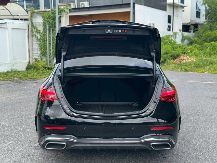 Mercedes Benz C220d AMG (W206) ปี 2022 รถสวย สภาพดี