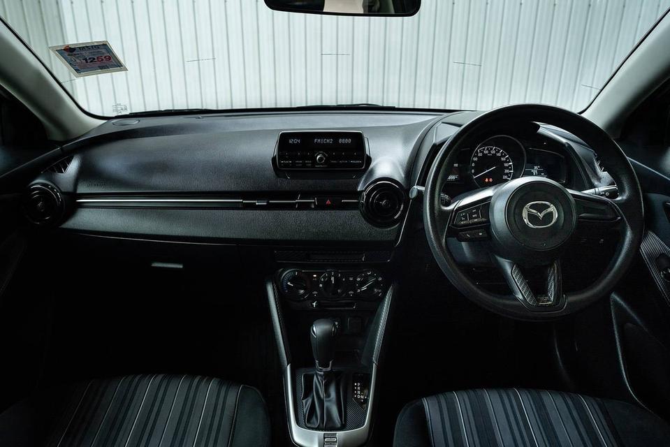 MAZDA MAZDA2 1.3 Sport C ปี 2020 สีเทา โฉม ปี14-ปัจจุบัน 5Dr รูปที่ 6