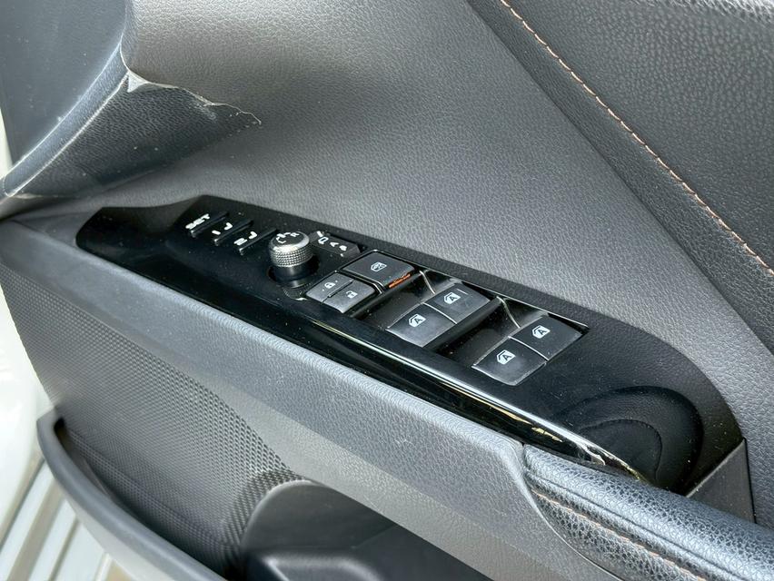 รหัสรถ PJP2569 2020 TOYOTA CAMRY 2.5 HV PREMIUM E-CVT รูปที่ 15