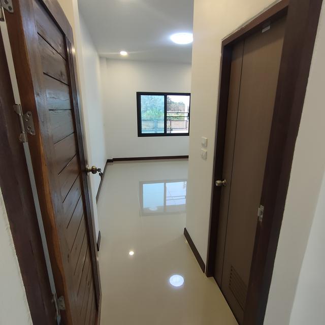 จ.เชียงราย ขายบ้านสร้างใหม่ ทรงปั้นหยา 12