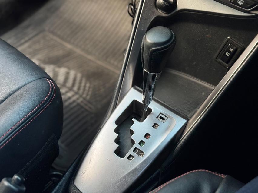 TOYOTA NEW YARIS  1.2E Y 2015 15