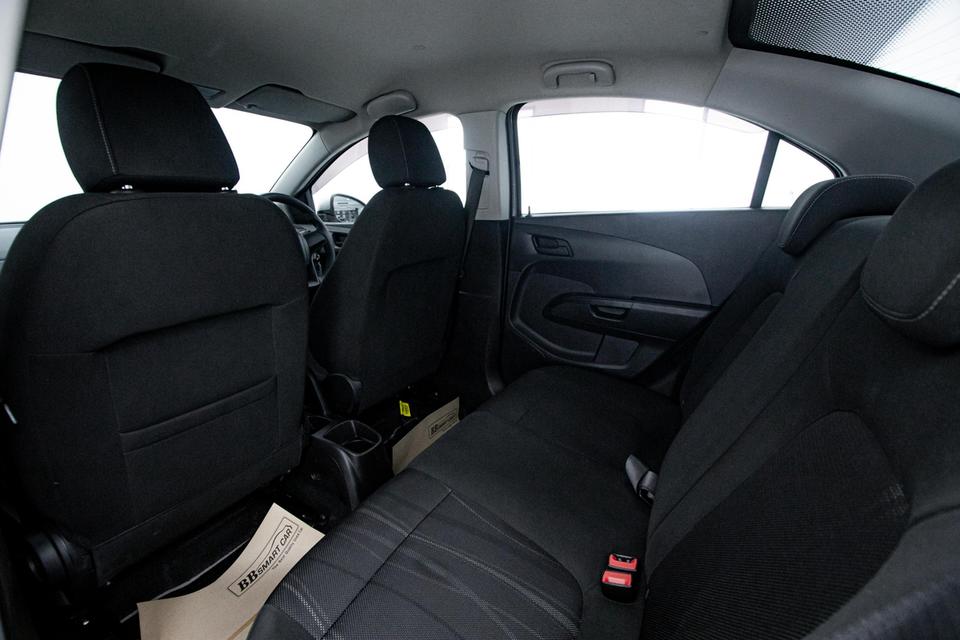CHEVROLET SONIC 1.4 LT 4DR 2013  9