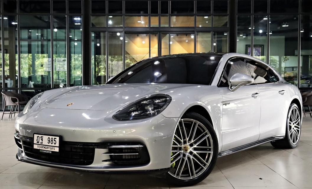 Porsche Panamera 4 E-Hybrid Executive