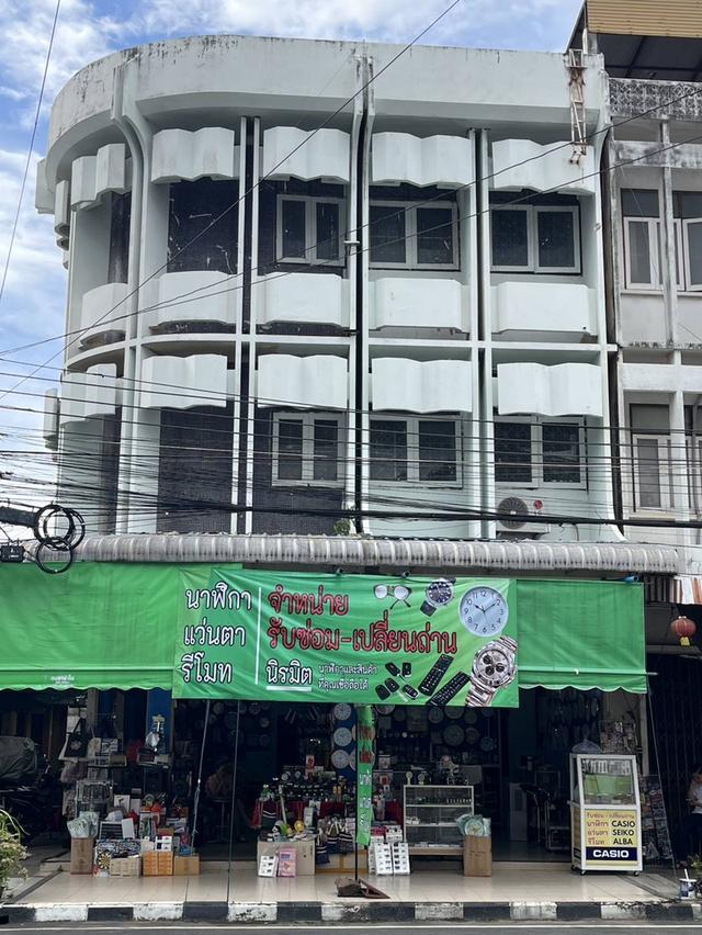 ขายอาคารพาณิชย์ 3 ชั้นครึ่ง ราคาพิเศษ 1