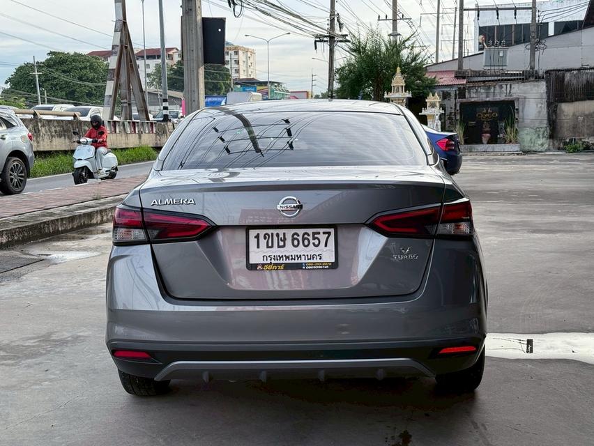 Nissan  7