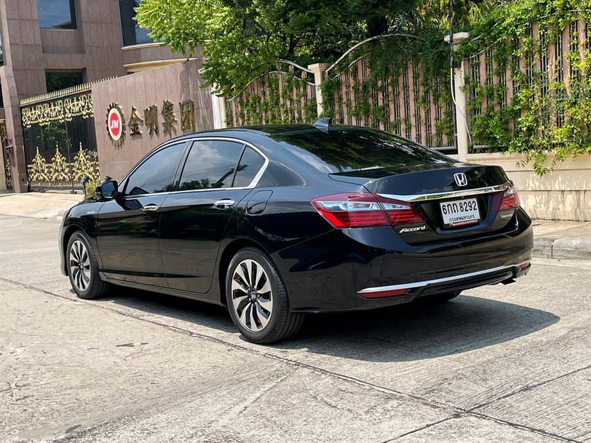 HONDA ACCORD 2.0 HYBRID (MNC) ปี 2017 สภาพนางฟ้า รูปที่ 2
