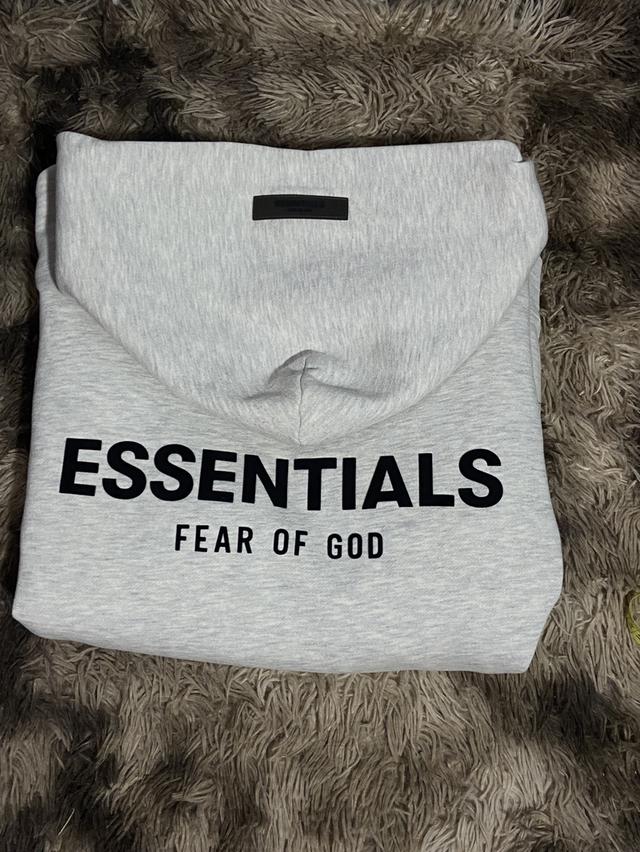 ESSENTIALS FEAR OF GOD