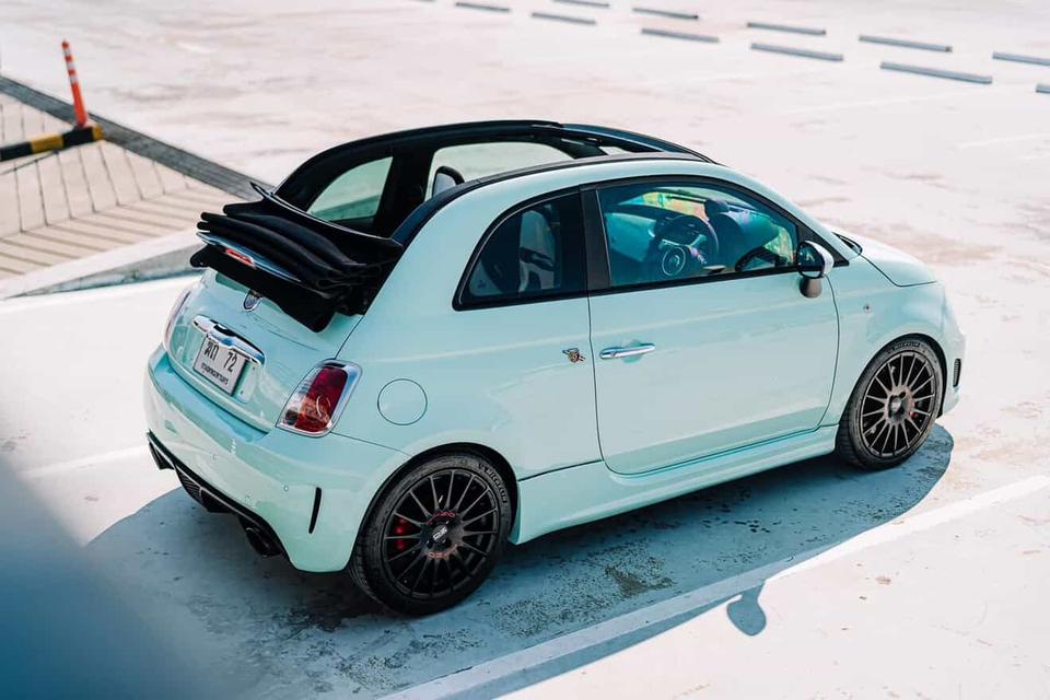 Abarth500Cปี 2011 66xxx KM - 750.000 คม 080-206-2227 , แอ๊ป 086-414-6260 , 096-356-1165