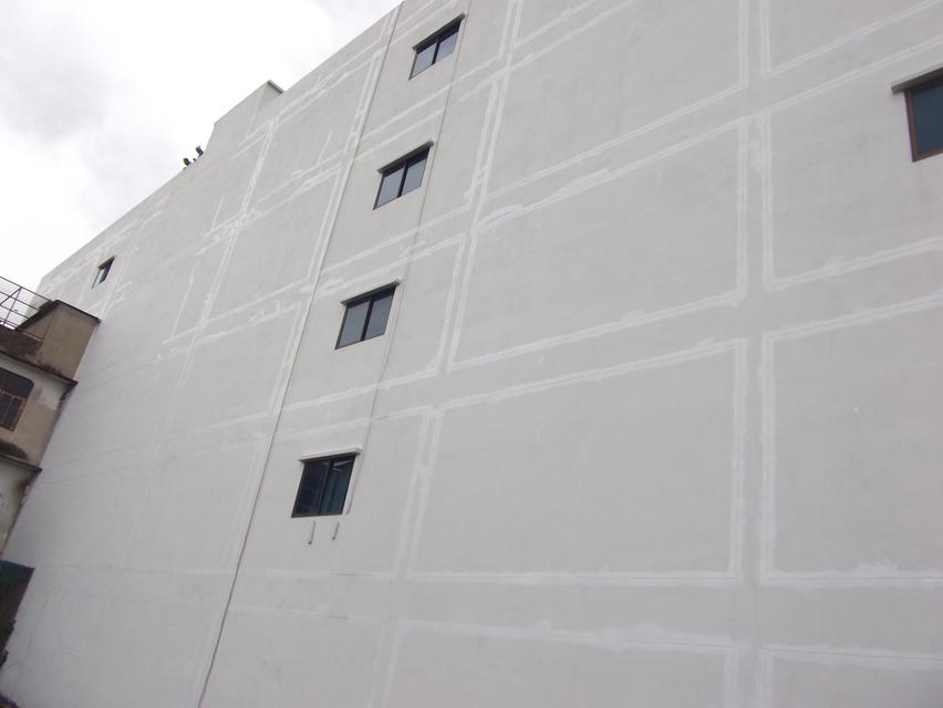 พ่นสีหลังคา ซ่อมหลังคา