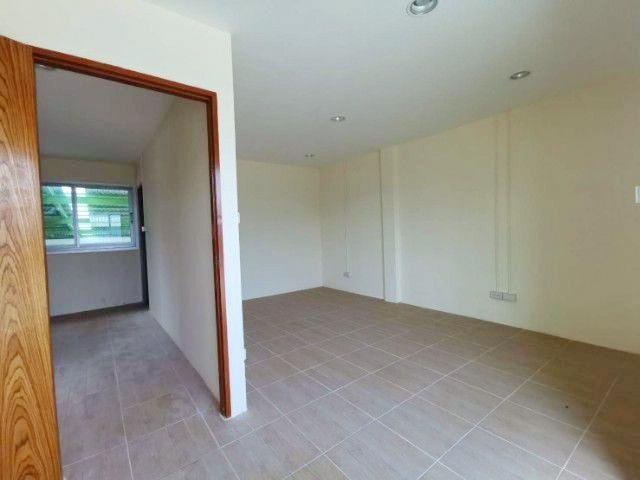 มินิแฟคตอรี่ให้เช่า 2 นอน 2 น้ำ ไฟฟ้า 3 เฟส แยกลาดหลุมแก้ว 1 กม. ถนนกาญจนาภิเษก 330 ตร.ม. นิคมอุตสาหกรรมบางกะดี 7