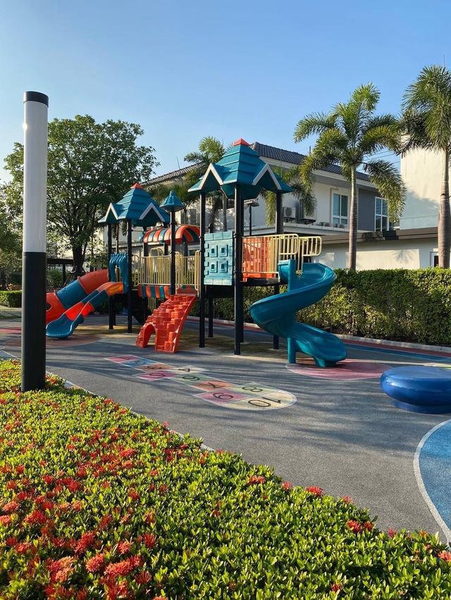 ขายถูกบ้านแฝด 2 ชั้น หมู่บ้าน ศุภาลัย ไพร์ด วงแหวน-ลำลูกกา คลอง 6 ขนาด 37.5 ตรว. 3 นอน 2 น้ำ บ้านสวย บ้านเปล่า ติดถนนลำลูกกา ใกล้ สถานีรถไฟฟ้าคูคต 12