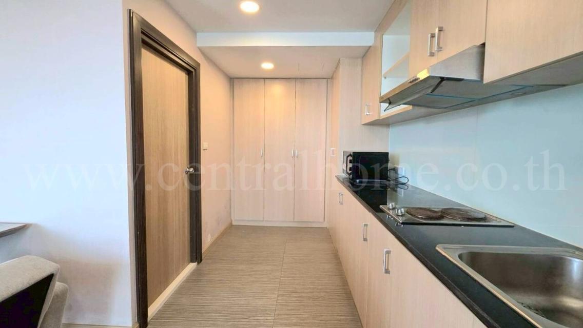 ให้เช่า คอนโด เดอะ ลอฟท์ บีช บางแสน ห้องมุม วิวทะเล พร้อมอยู่ 8