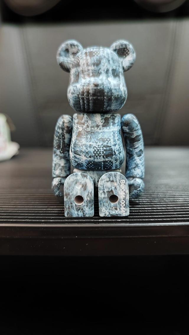 ส่งต่อ Bearbrick 100% 3