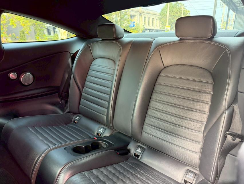รหัสรถ KPV2954 📌 2019 BENZ C250 2.0 COUPE AMG DYNAMIC รูปที่ 9