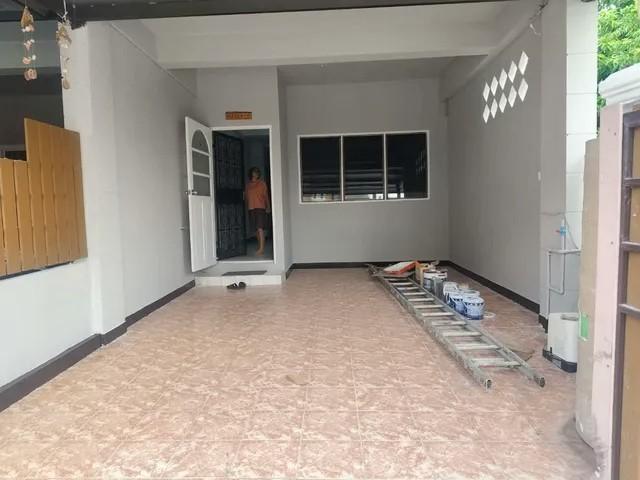 บ้านทาวน์เฮาส์หลังมุม พร้อมอยู่ ทำเลคลองหนึ่ง คลองหลวง ใกล้ตลาดไท ราคาเพียง 1.6 ล้านบาท หมู่บ้านพรทวีวัฒน์ 1 3