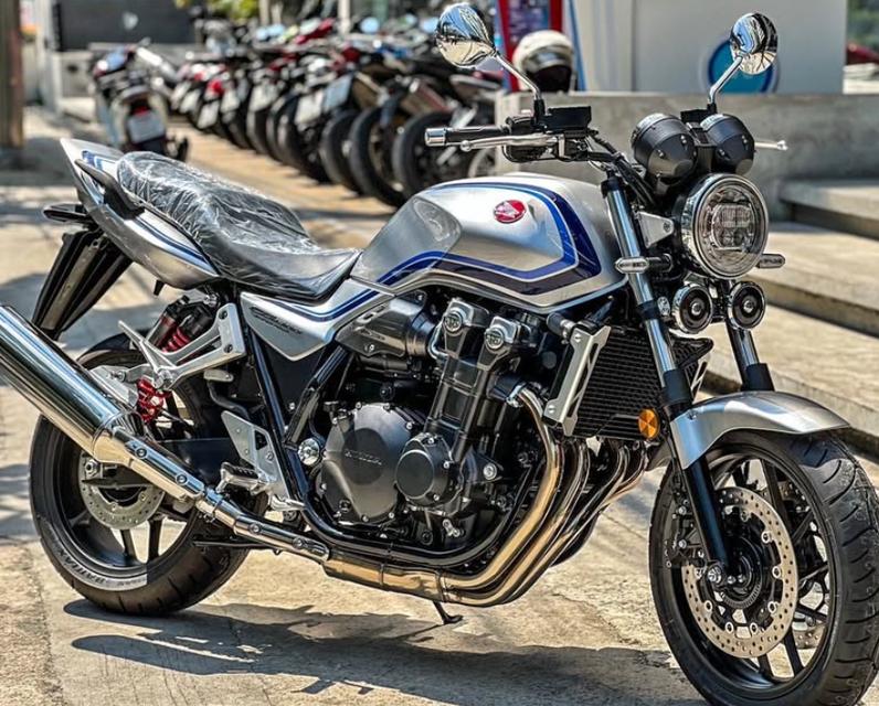 2024 Honda CB1300 Super Four