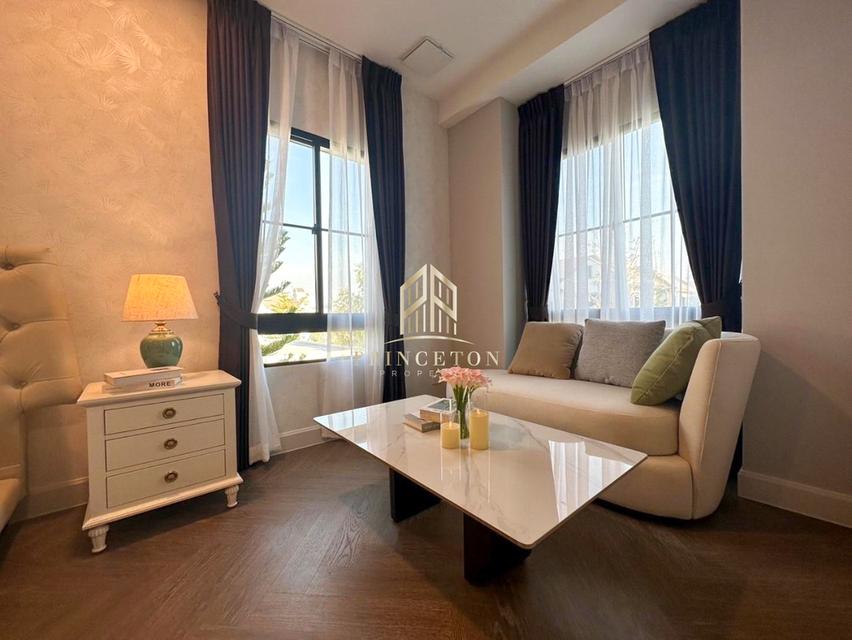 House For Rent Nantawan Rama 9 New Krungthepkreetha, with Private Swimming Pool. 12