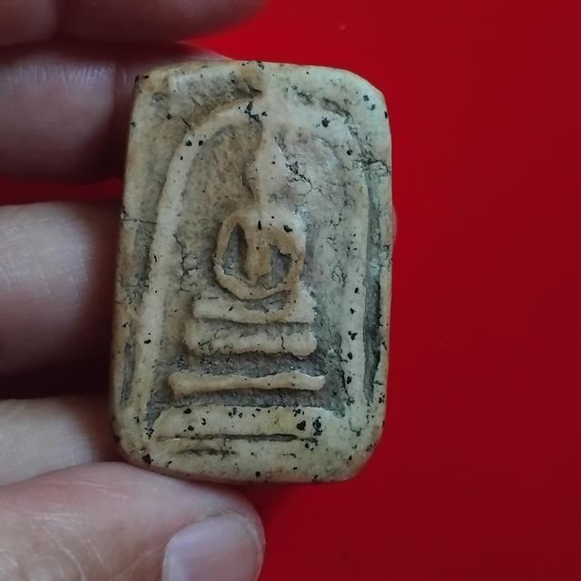 พระบ้านเก็บเก่า พระสมเด็จเก่าๆ