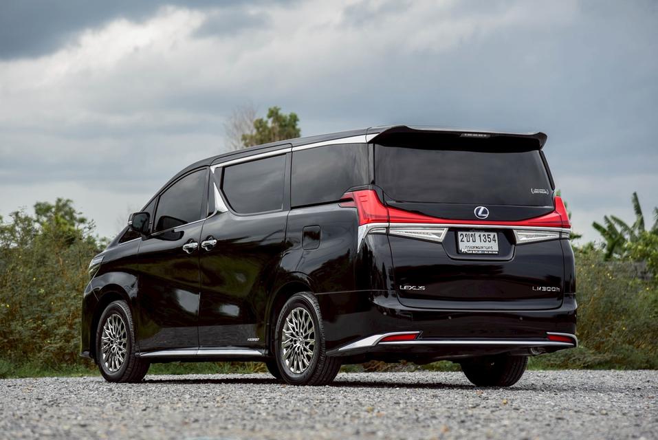 รหัสรถ CBL1354 Lexus LM300h 2.5 Executive 7 Seater AT 2021