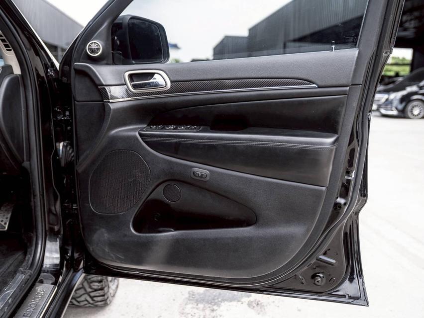 (แจ้งรหัสรถ BK4493) #Jeep #Grand #Cherokee S Limited CRD 2013 รูปที่ 8