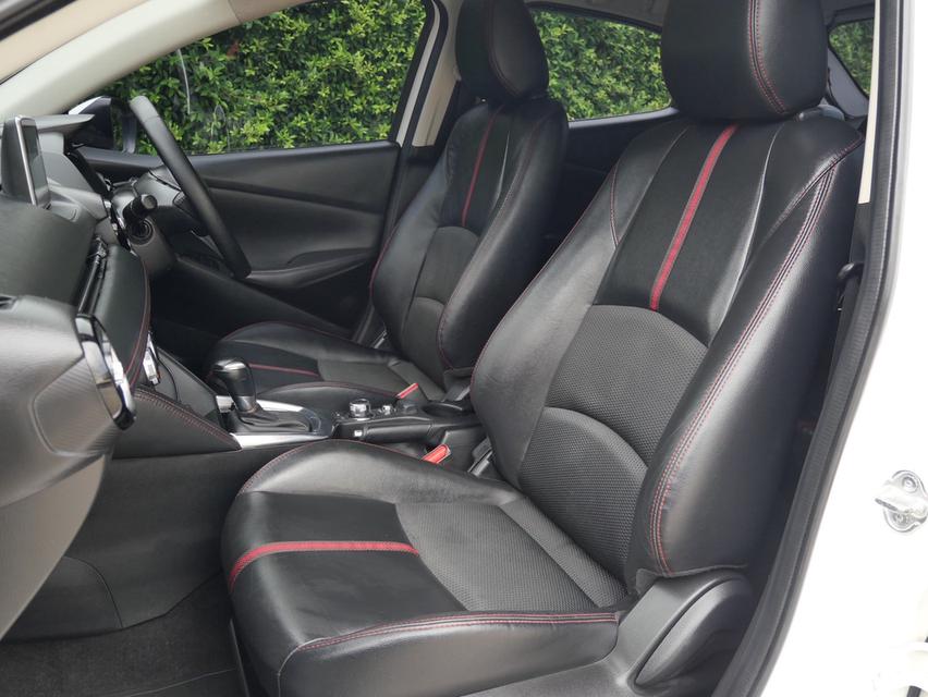 Mazda2 XD High Plus ปี2015 Book serviceครบ  12