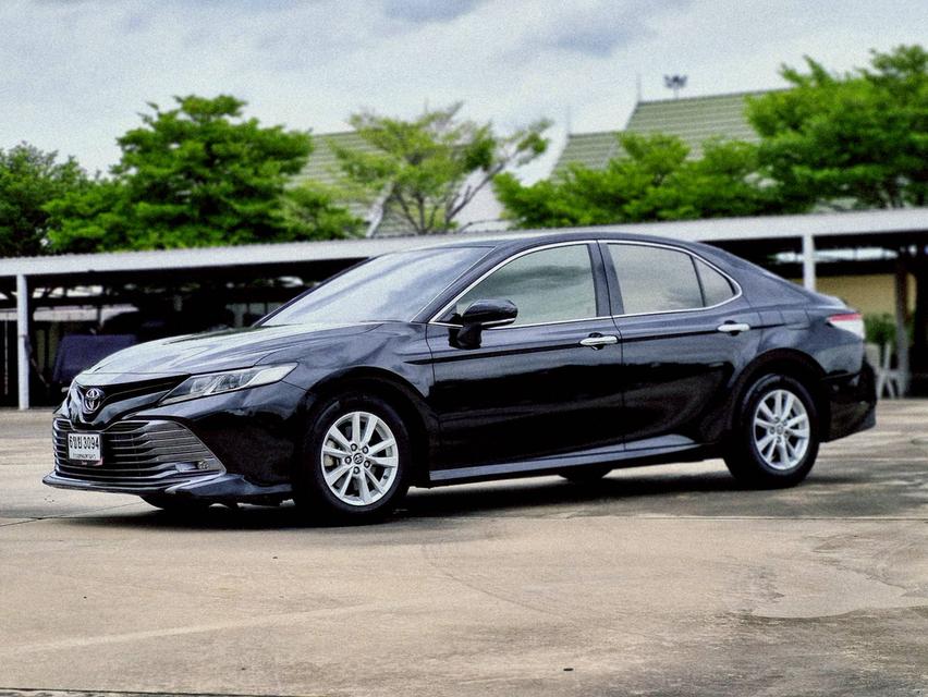 ขาย Toyota Camry 2.0G ปี19
