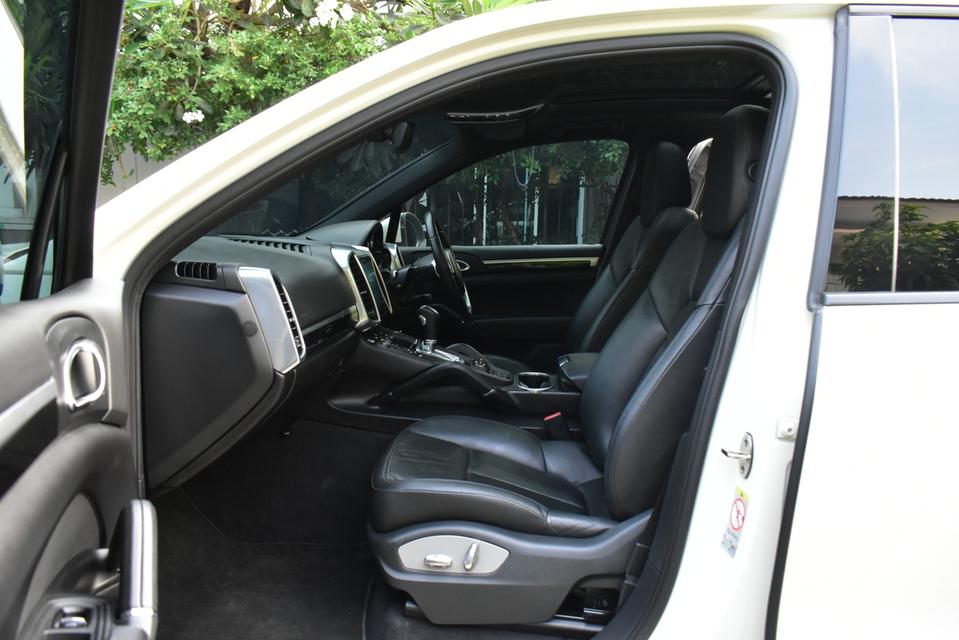 Porsche Cayenne 3.0D V6 auto รถสวยมาก ไมล์ 72,000 กม. โทร.0922639576 เอ๋  9