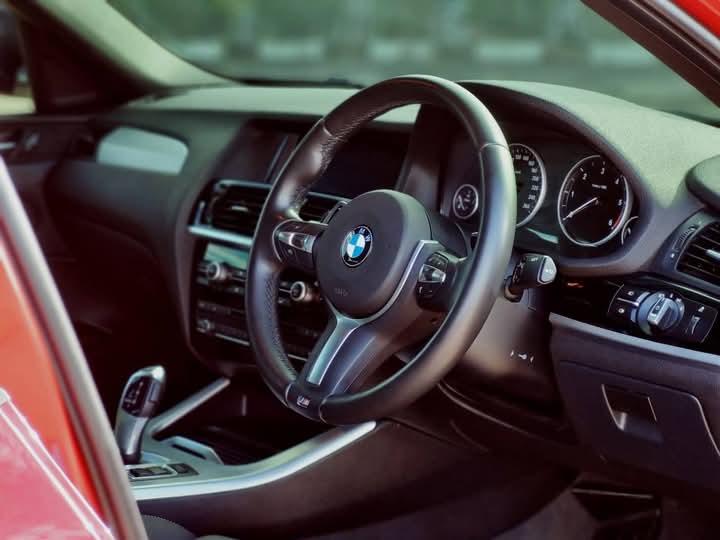 ปล่อยขาย BMW X4 3