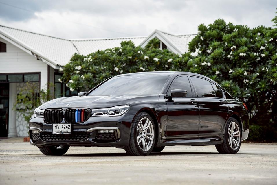 รหัสรถ CBL4242 BMW 730Ld 3.0 M Sport G12 AT 2019
