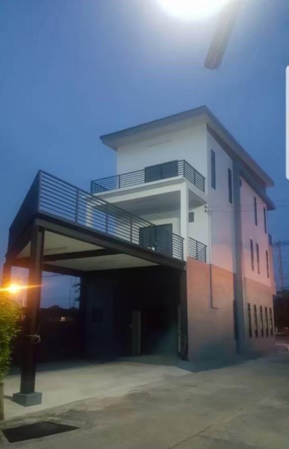 ขายอาคารพาณิชย์ 3 ชั้นใหม่ ทำเลทอง ติดถนนพหลโยธินเส้นหลัก  ลพบุรี เหมาะสำหรับทำ คลินิก คลินิกฟัน (ชั้นบนหมออยู่ได้เลย) ออฟฟิศ สำนักงาน ร้านอาหารสวยๆ  13