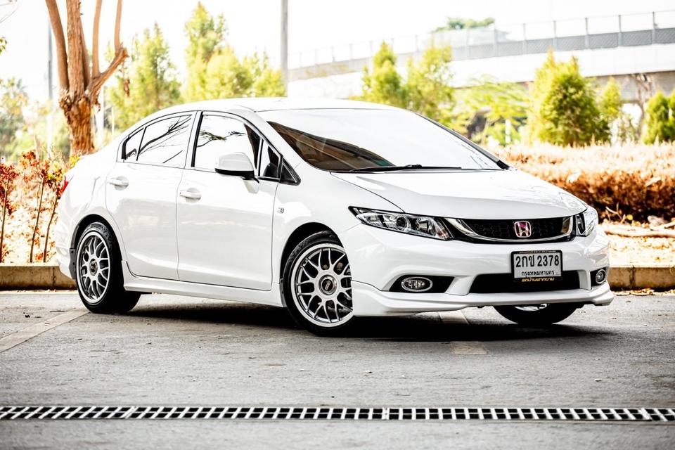 รหัส GT2378 #Honda #Civic Fb 1.8S  สีขาว ปี 2013