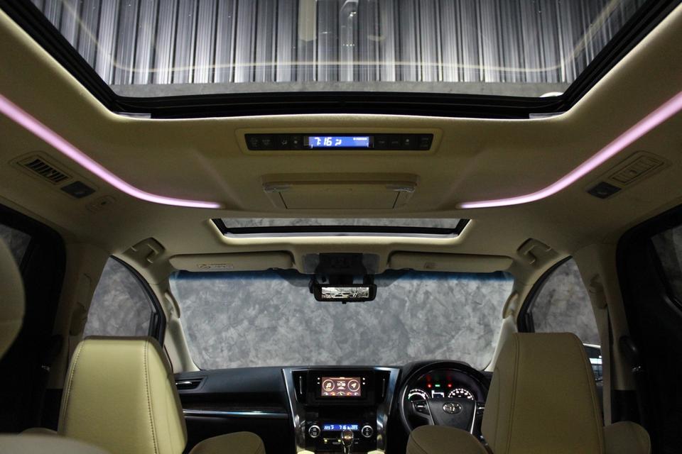 รหัสรถ JRS7391 TOYOTA Alphard Hybrid 30 ปี 2019 สีขาว 13