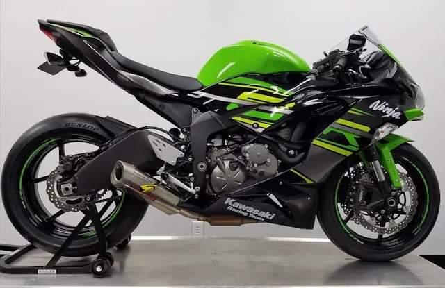 Kawasaki Ninja 400 1