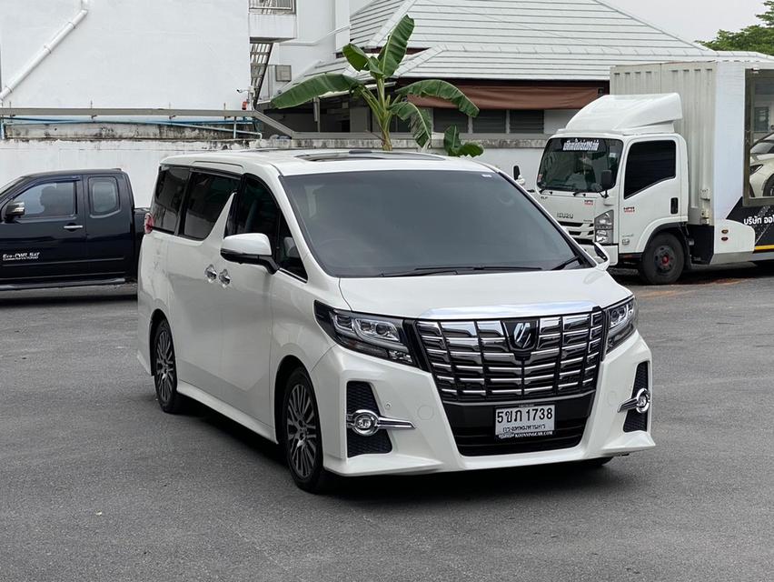 Toyota Alphard 2.5 SC Package ปี 2015 เลขไมล์ 85,xxx km 3