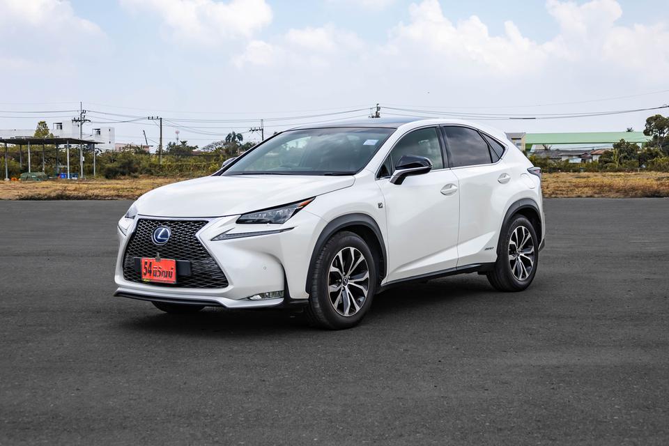 Lexus Nx300h f sport 2015 สีขาว ไมล์ 80,xxx km รถบ้าน เจ้าของเดียว ซื้อสดไม่บวกเพิ่ม