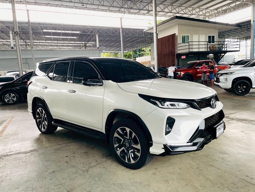 TOYOTA FORTUNER 2.4 LEGENDER 2021ð āļĢāļđāļāļĒāđāļāļĒāļāļĩāđ 2